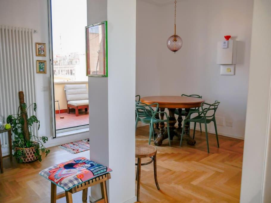 Beautiful Penthouse With Terrace Near The Centre Apartment Rome Exterior photo